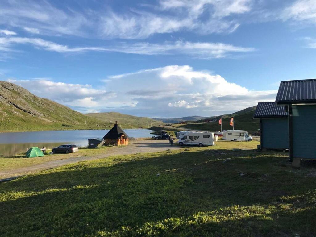 Hotel Hytte Camp Nordkapp - Blue Skarsvåg Exterior foto