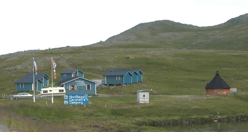 Hotel Hytte Camp Nordkapp - Blue Skarsvåg Exterior foto